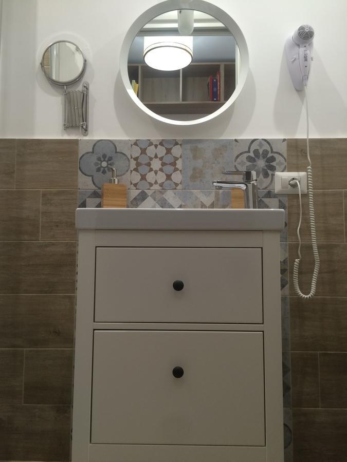 Alloggio Turistico Al Colosseo Bed and Breakfast Rome Buitenkant foto